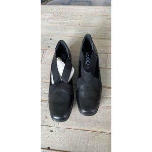New Jojo Black Leather Loafers Sz 7